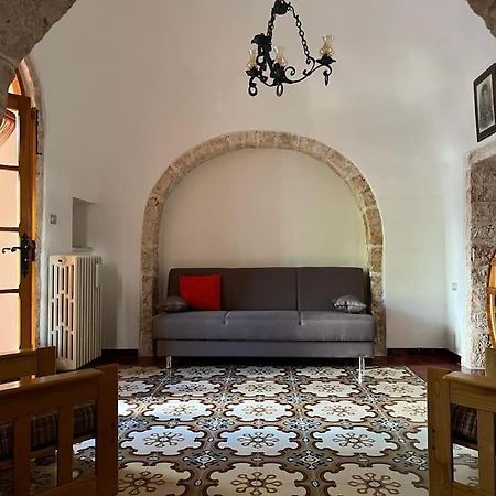 Il Trullo Dei Nonni Villa Locorotondo Eksteriør bilde